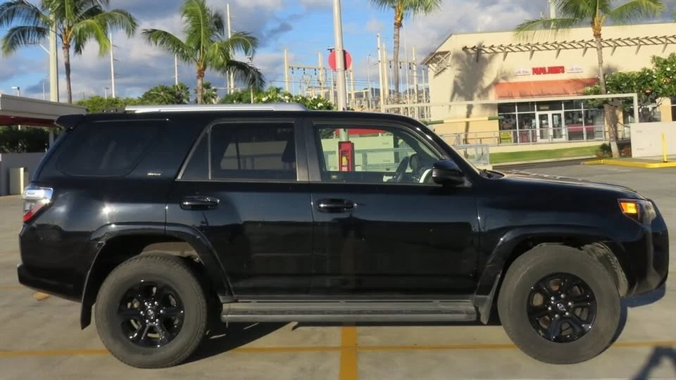 2016 Toyota 4Runner 5th Gen - Image 7 of 17