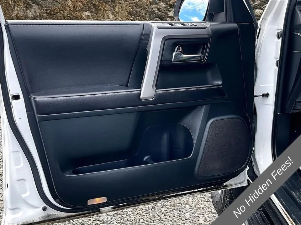 2016 Toyota 4Runner 5th Gen - Image 18 of 20