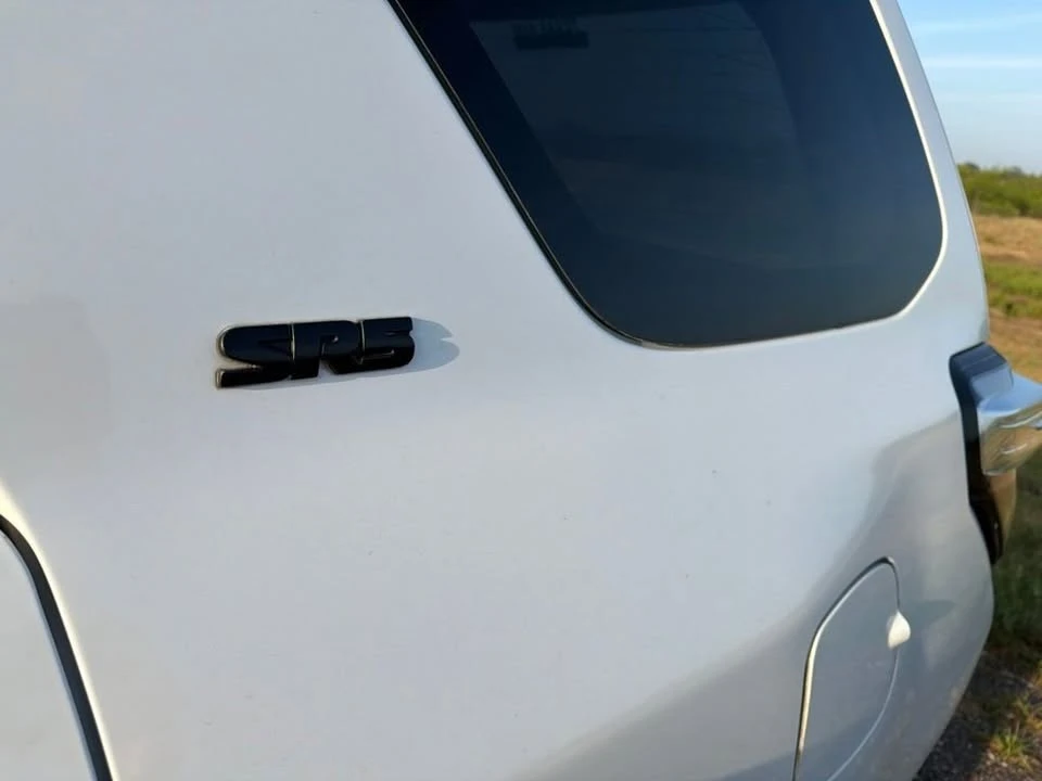 2016 Toyota 4Runner 5th Gen - Image 7 of 10