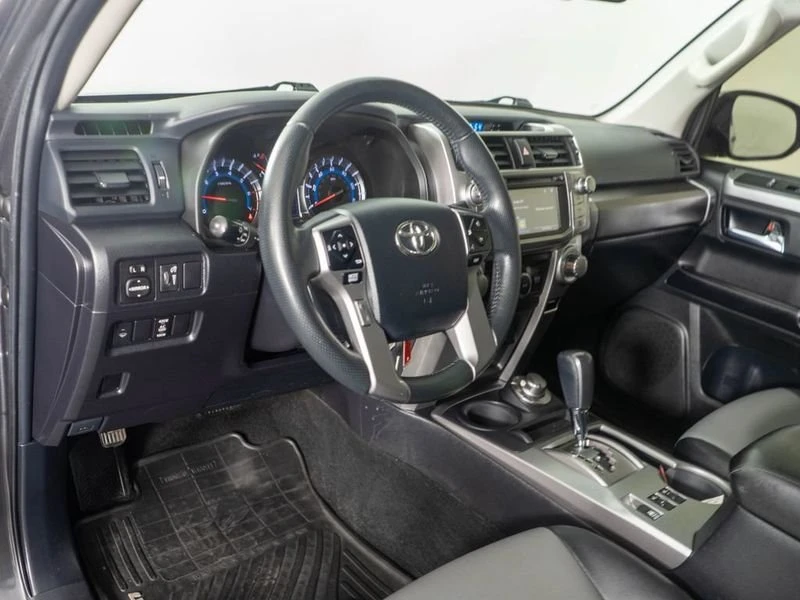 2016 Toyota 4Runner 5th Gen - Image 13 of 19