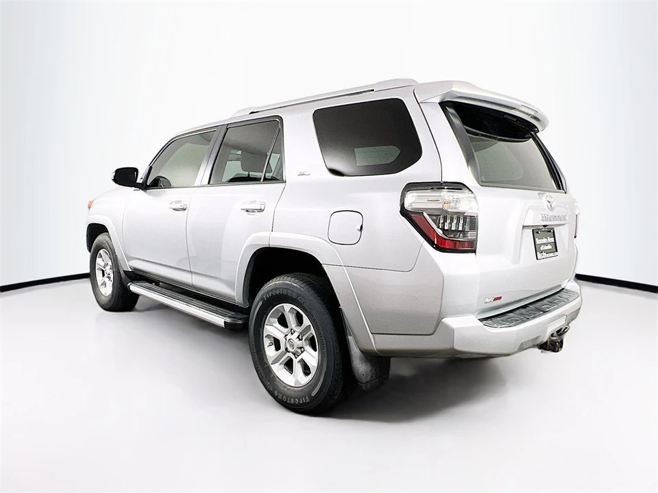2016 Toyota 4Runner 5th Gen - Image 5 of 12