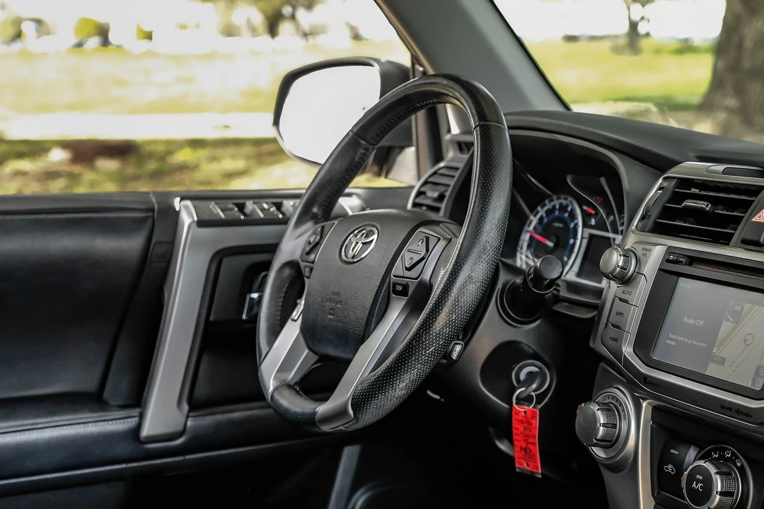 2016 Toyota 4Runner 5th Gen - Image 16 of 21