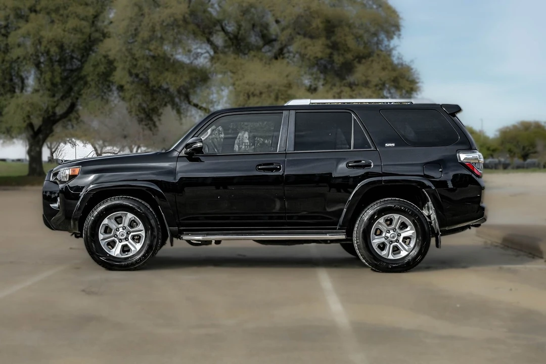 2016 Toyota 4Runner 5th Gen - Image 13 of 21