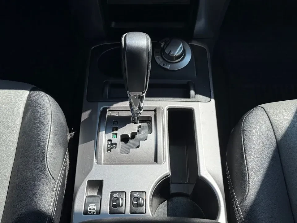 2016 Toyota 4Runner 5th Gen - Image 17 of 20
