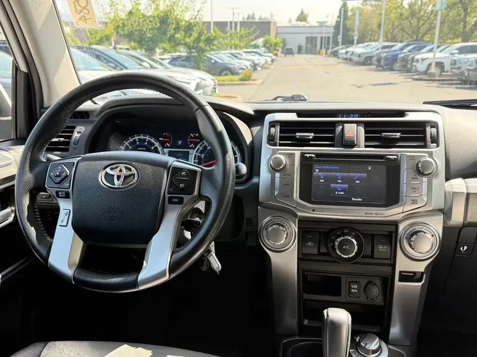 2016 Toyota 4Runner 5th Gen - Image 18 of 20