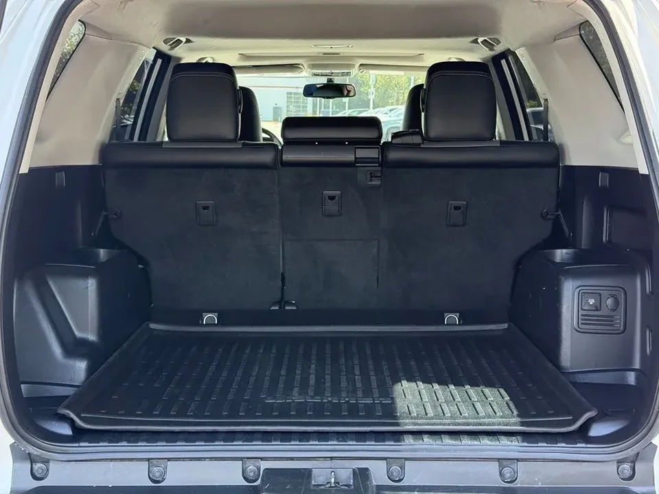 2016 Toyota 4Runner 5th Gen - Image 7 of 20