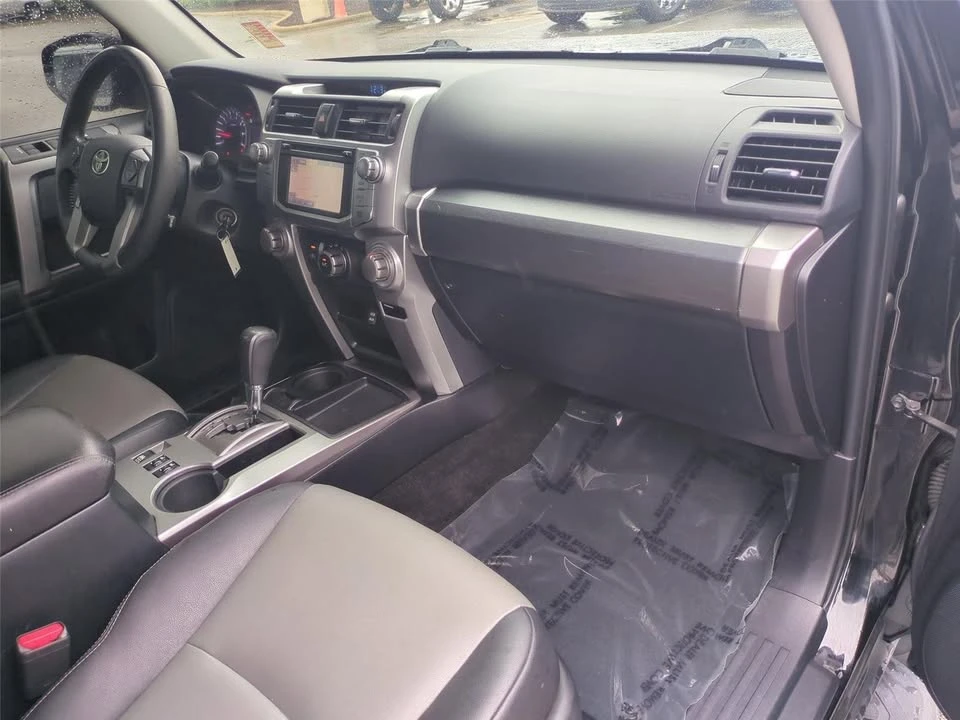 2016 Toyota 4Runner 5th Gen - Image 11 of 20