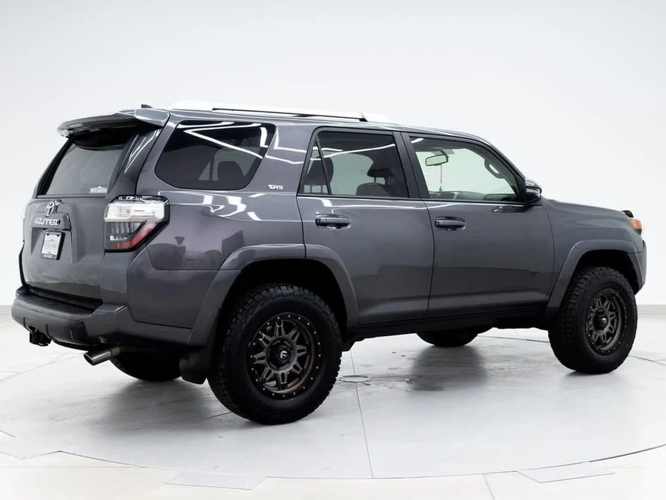 2016 Toyota 4Runner 5th Gen - Image 10 of 20
