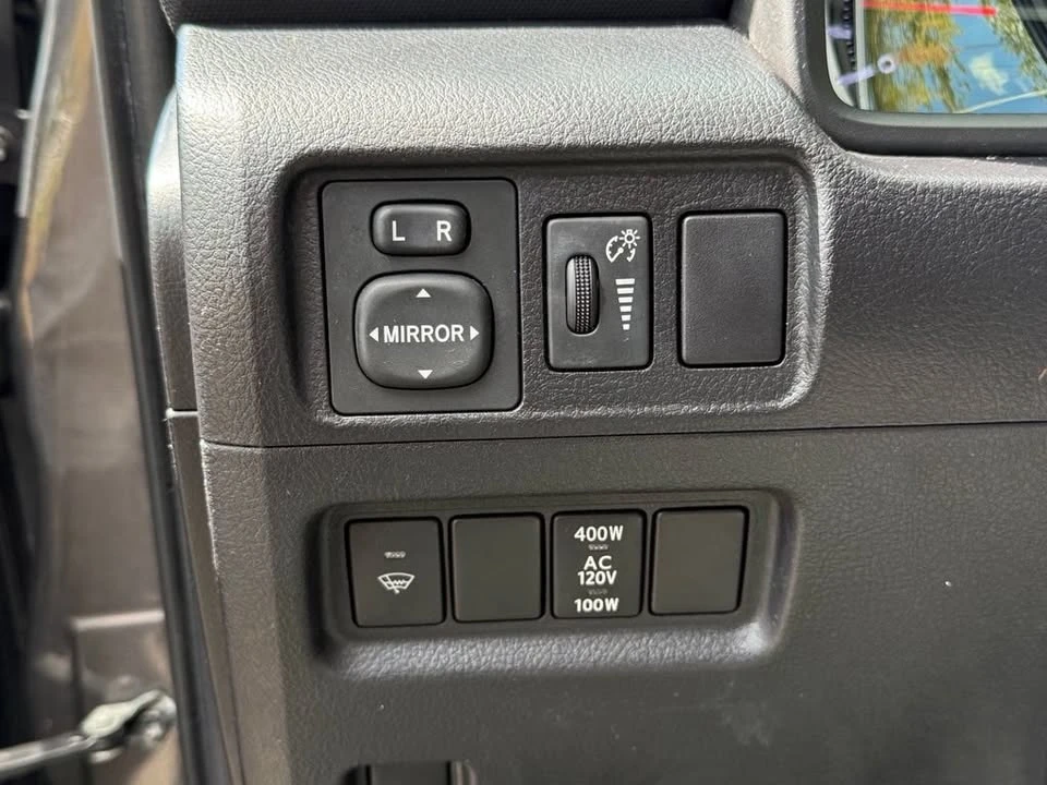 2016 Toyota 4Runner 5th Gen - Image 14 of 19