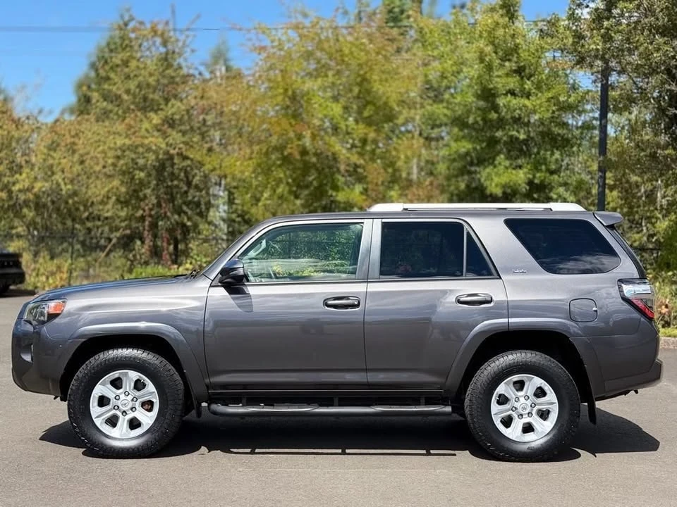 2016 Toyota 4Runner 5th Gen - Image 2 of 19