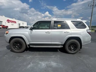 2016 Toyota 4Runner 5th Gen - Image 2 of 6