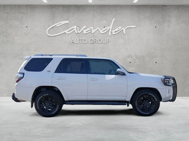 2016 Toyota 4Runner 5th Gen - Image 14 of 19