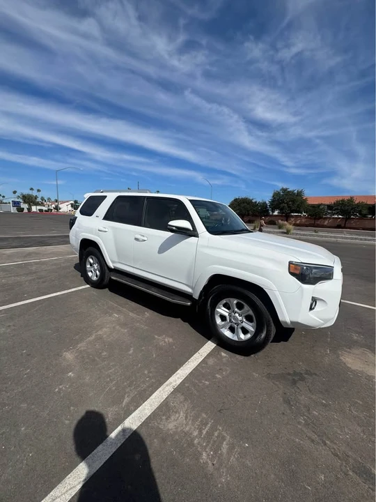 2016 Toyota 4Runner 5th Gen - Image 4 of 9
