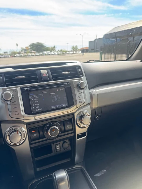 2016 Toyota 4Runner 5th Gen - Image 7 of 9