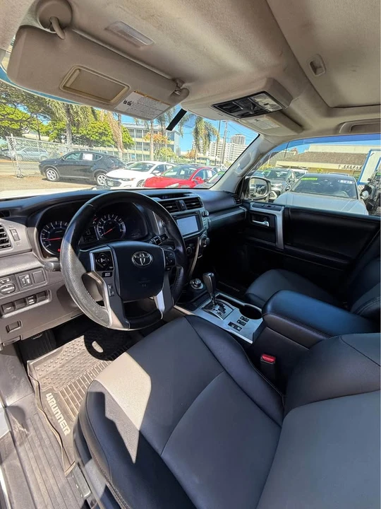 2016 Toyota 4Runner 5th Gen - Image 9 of 14