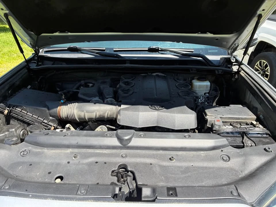 2016 Toyota 4Runner 5th Gen - Image 13 of 14