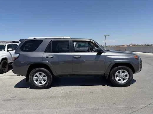 2016 Toyota 4Runner 5th Gen - Image 3 of 11