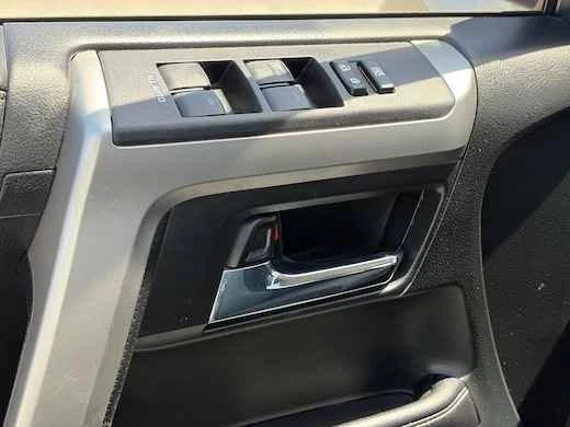 2016 Toyota 4Runner 5th Gen - Image 5 of 11
