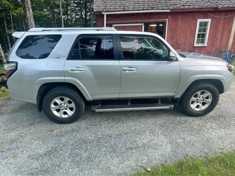 2016 Toyota 4Runner SR5 Premium Sport Utility 4D