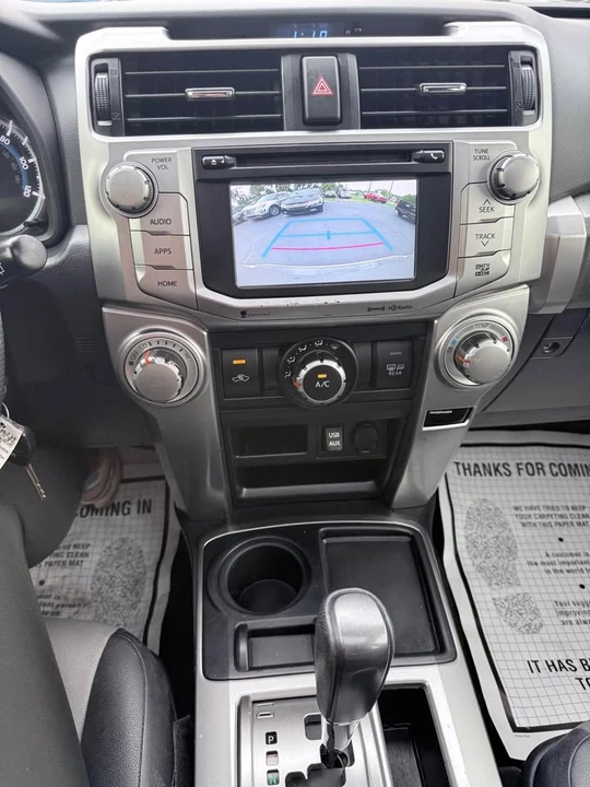 2016 Toyota 4Runner 5th Gen - Image 9 of 12