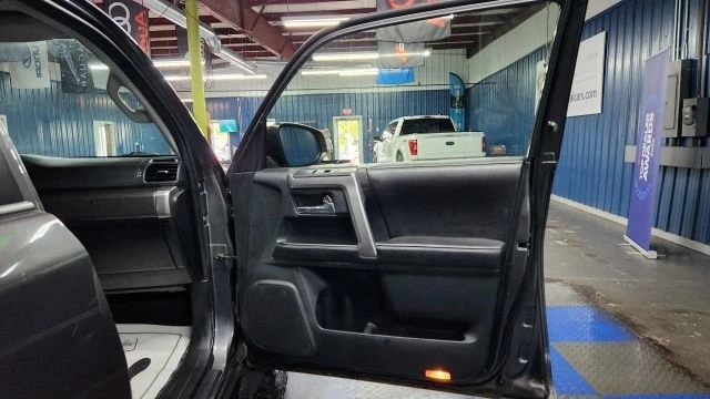 2016 Toyota 4Runner 5th Gen - Image 11 of 12