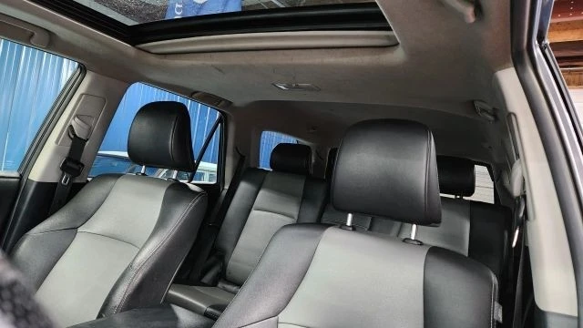 2016 Toyota 4Runner 5th Gen - Image 9 of 12