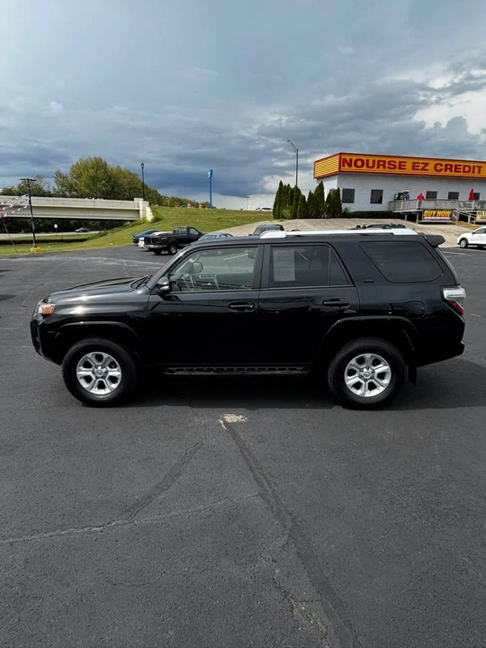 2016 Toyota 4Runner 5th Gen - Image 2 of 8