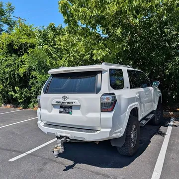 2016 Toyota 4Runner SR5 Premium Sport Utility 4D