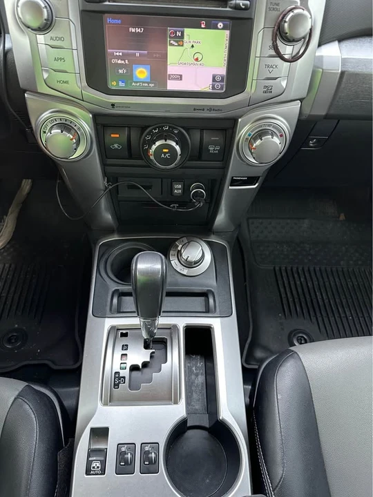 2016 Toyota 4Runner 5th Gen - Image 19 of 20