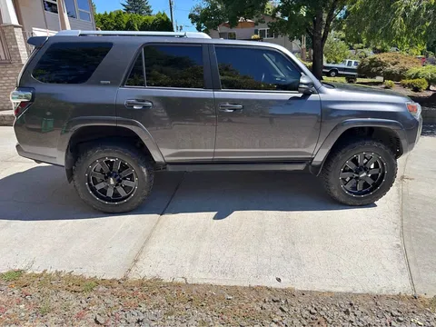 2016 Toyota 4Runner SR5 Premium