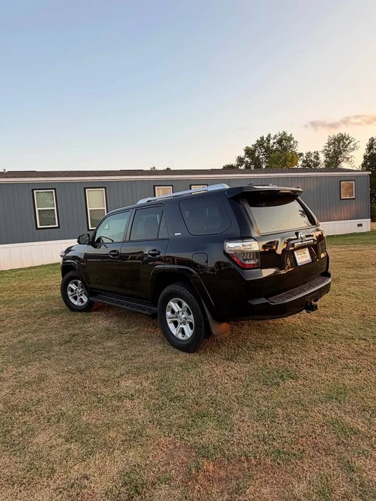 2016 Toyota 4Runner 5th Gen - Image 6 of 11