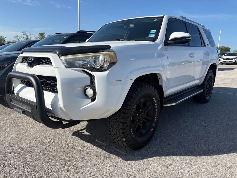 2016 Toyota 4Runner 5th Gen - Image 3 of 7