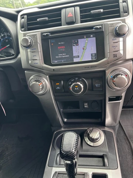 2016 Toyota 4Runner 5th Gen - Image 12 of 15