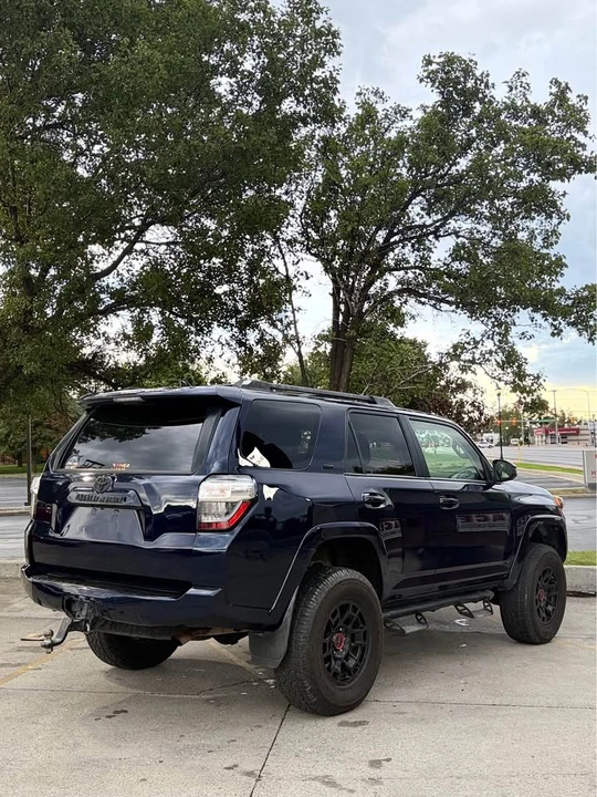 2016 Toyota 4Runner 5th Gen - Image 5 of 15
