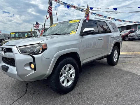 2016 Toyota 4Runner SR5 Premium Sport Utility 4D