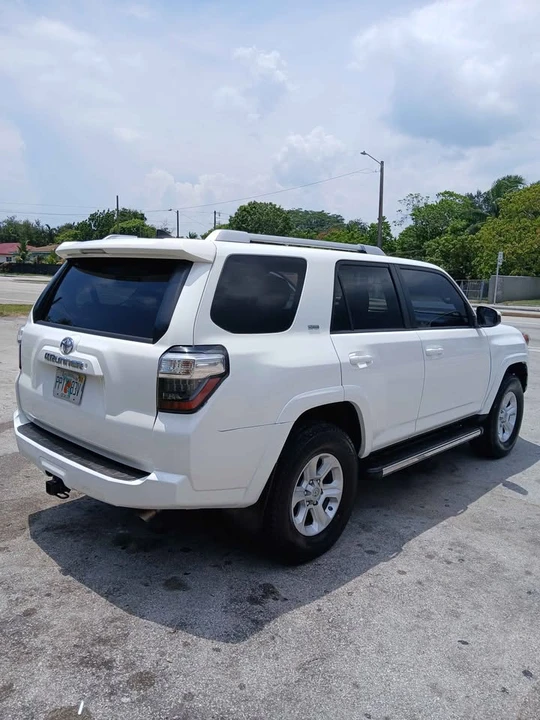 2016 Toyota 4Runner 5th Gen - Image 5 of 14