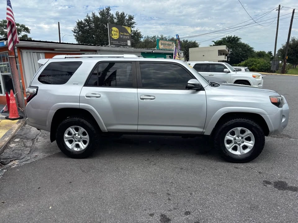 2016 Toyota 4Runner 5th Gen - Image 5 of 15