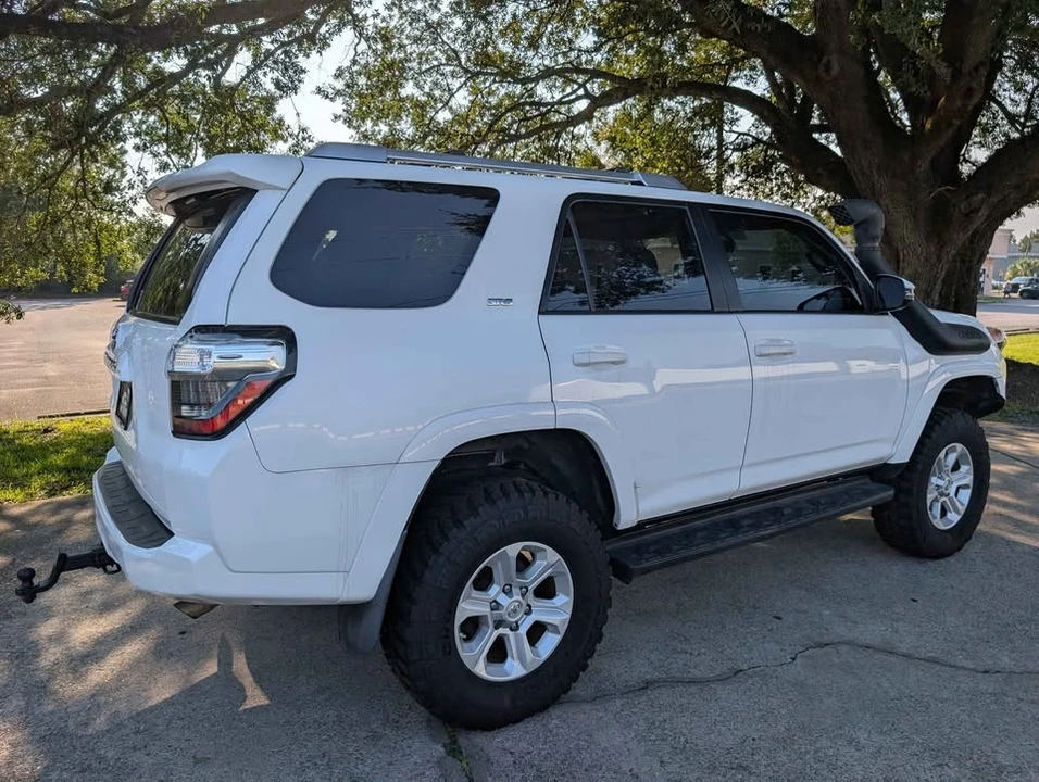 2016 Toyota 4Runner 5th Gen - Image 5 of 20