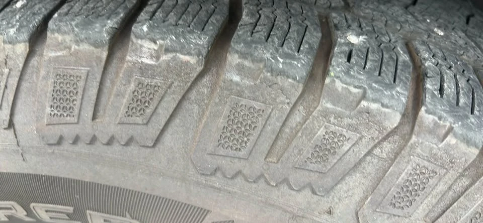 2016 Toyota 4Runner 5th Gen - Image 9 of 18