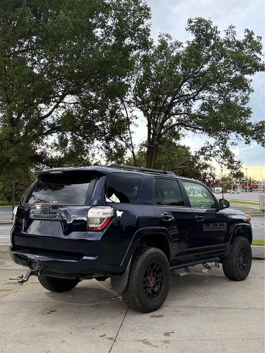2016 Toyota 4Runner 5th Gen - Image 4 of 15