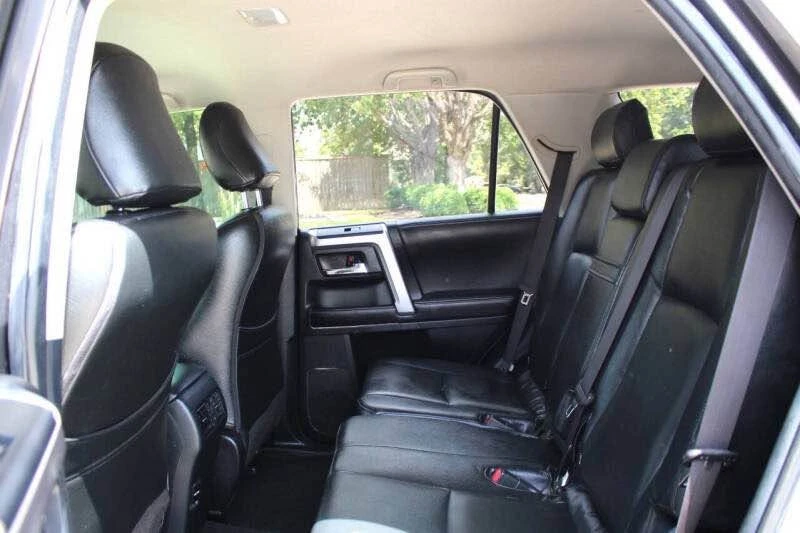 2016 Toyota 4Runner 5th Gen - Image 12 of 15