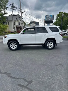 2016 Toyota 4Runner SR5 Premium Sport Utility 4D