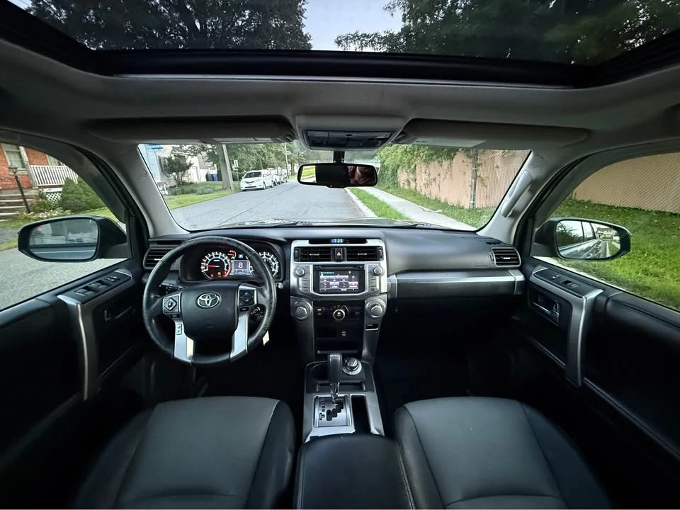 2016 Toyota 4Runner 5th Gen - Image 9 of 20