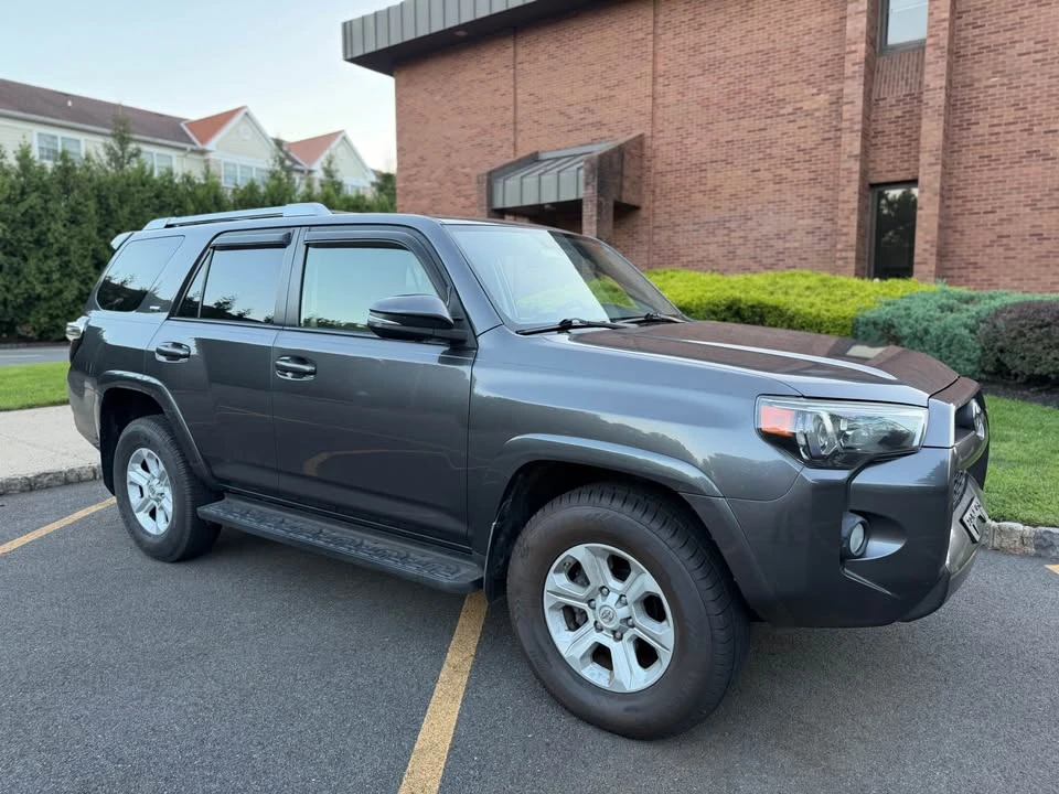 2016 Toyota 4Runner 5th Gen - Image 3 of 20