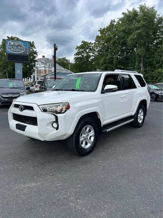 2016 Toyota 4Runner 5th Gen - Image 3 of 11