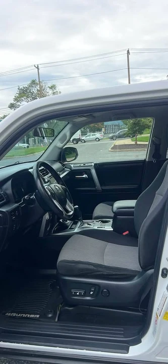 2016 Toyota 4Runner 5th Gen - Image 10 of 18