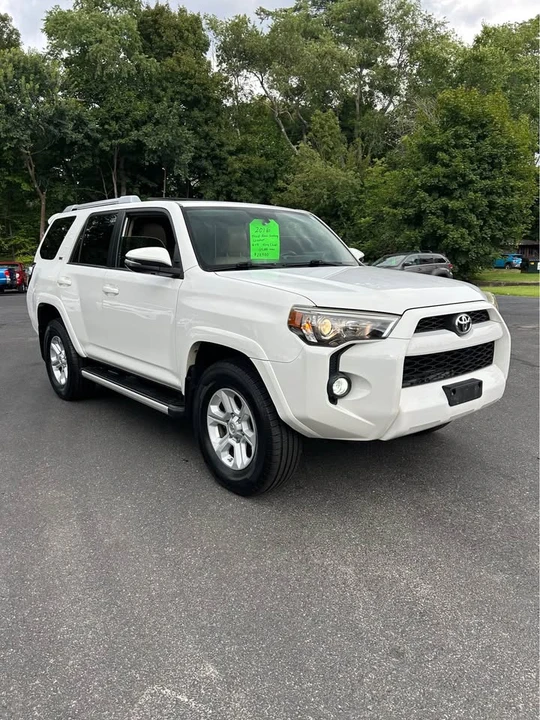 2016 Toyota 4Runner 5th Gen - Image 4 of 11