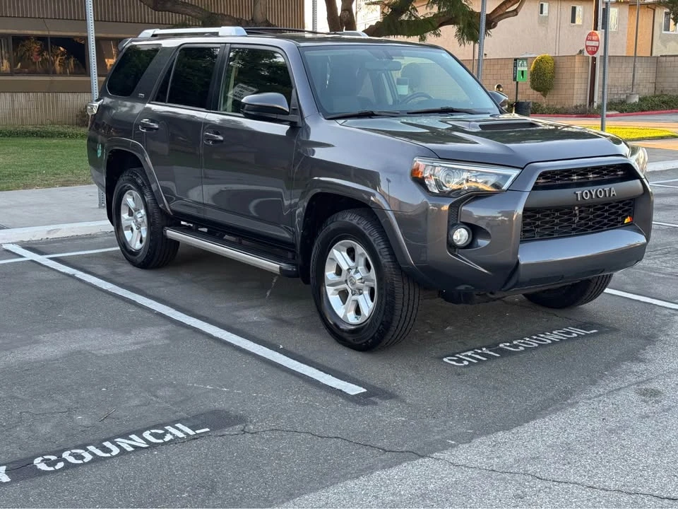 2016 Toyota 4Runner 5th Gen - Image 7 of 20