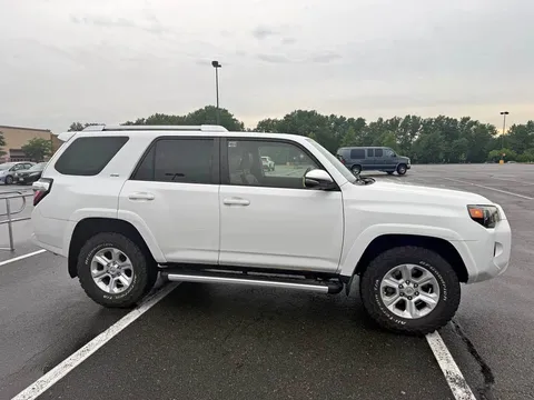 2016 Toyota 4Runner SR5 Premium Sport Utility 4D