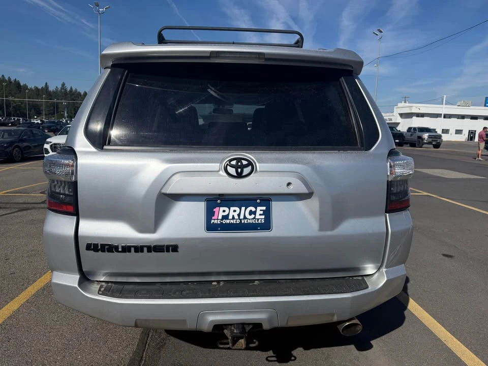 2016 Toyota 4Runner 5th Gen - Image 4 of 17